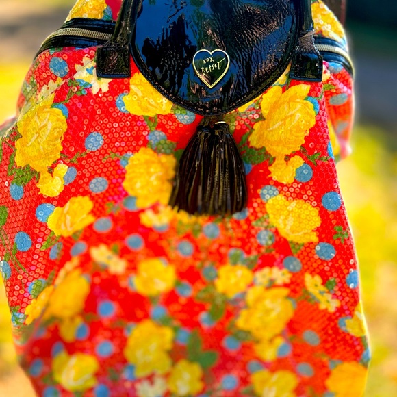 RARE Betsey Johnson clear sequined floral polka dot overnight bag - Picture 1 of 14